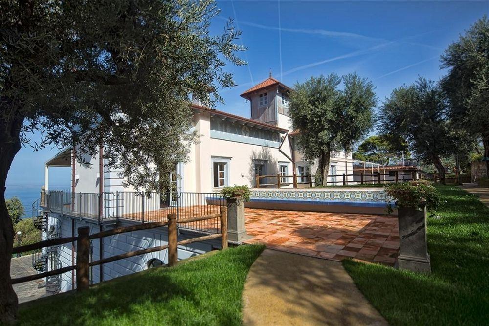 Villa Sabrina Relais Sorrento Exterior photo